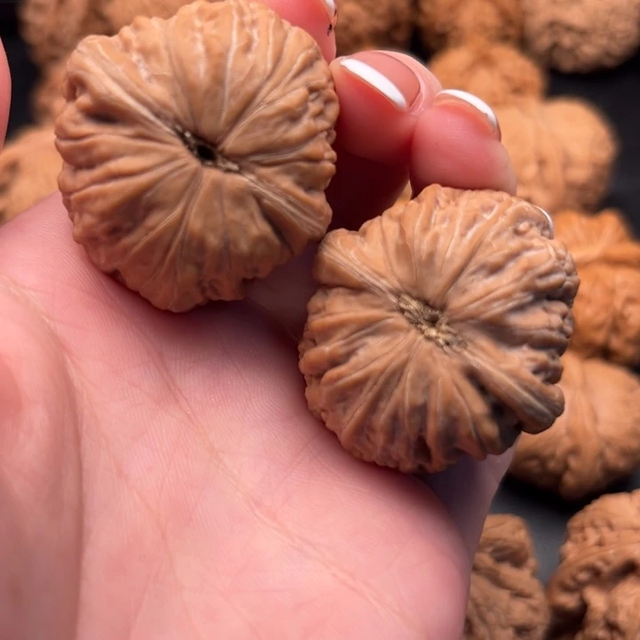 文玩核桃吊坠M****多9号铁锤