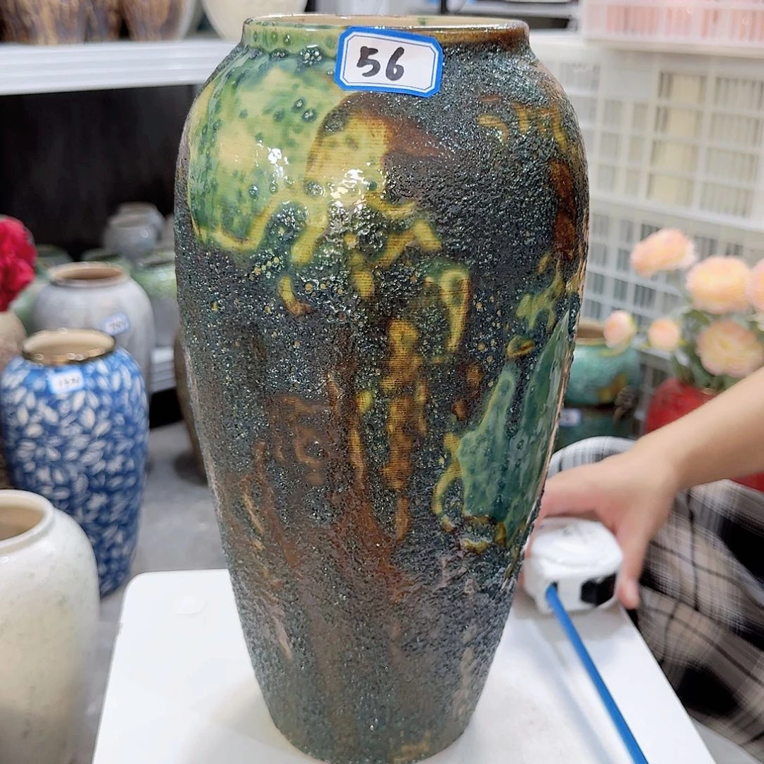 唯***花56号陶瓷高34厘米微瑕一个