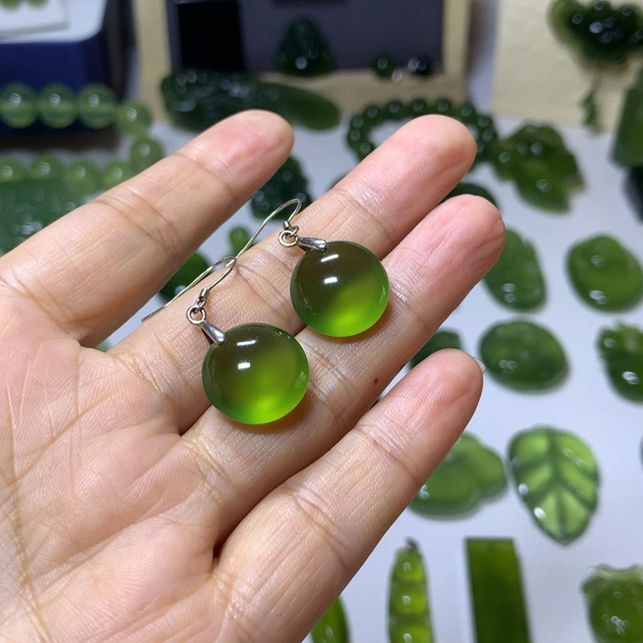 淡***～岫玉银S925镶嵌耳环耳环