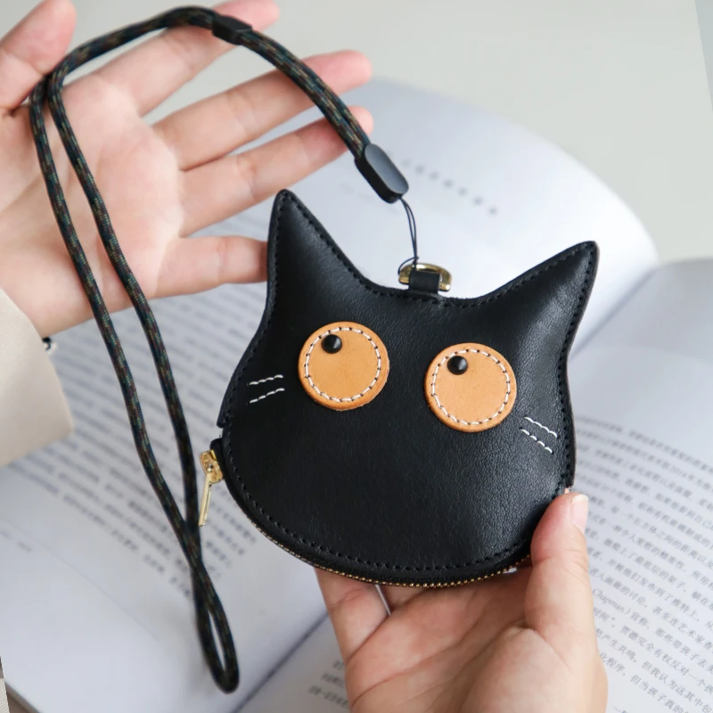 植鞣复古原创零钱包女2025新款大脸傻猫可爱挂包钱包迷你超薄卡包