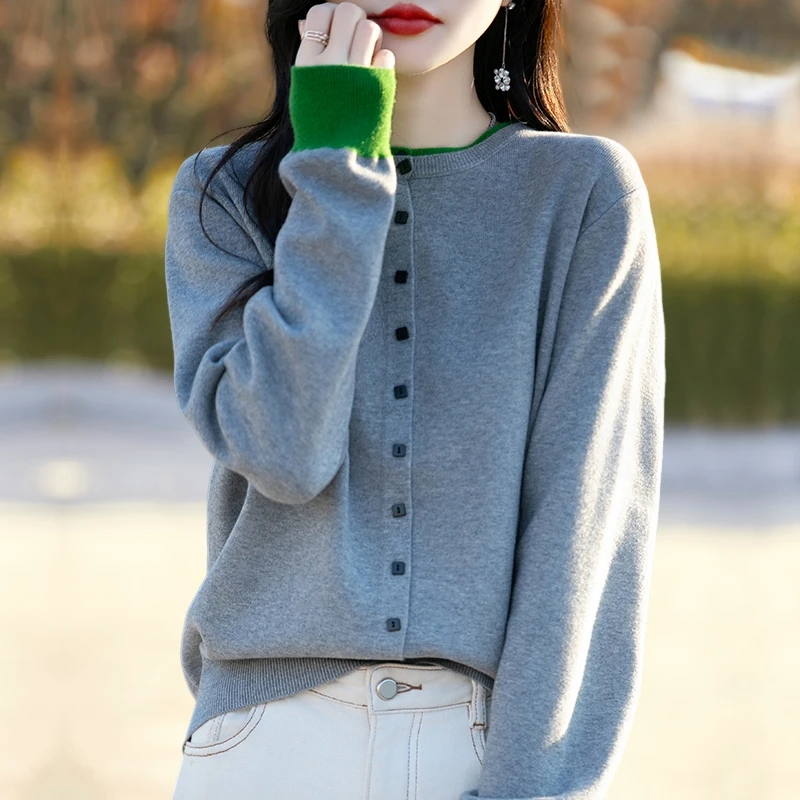 春秋2025新款大码长袖针织开衫女士宽松时尚短款上衣外穿毛衣外套