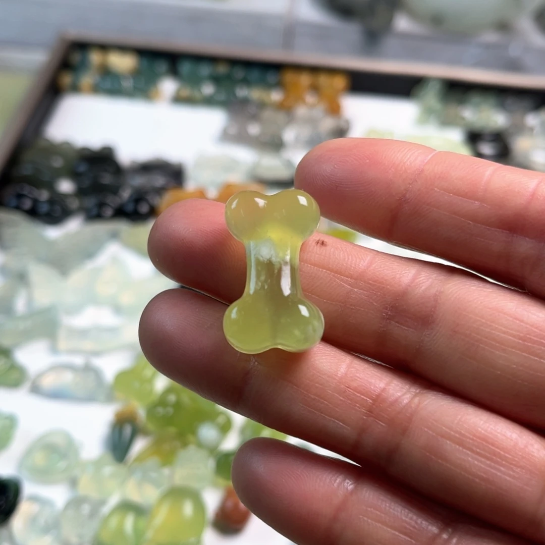 蛇纹石玉原石未镶嵌B****.