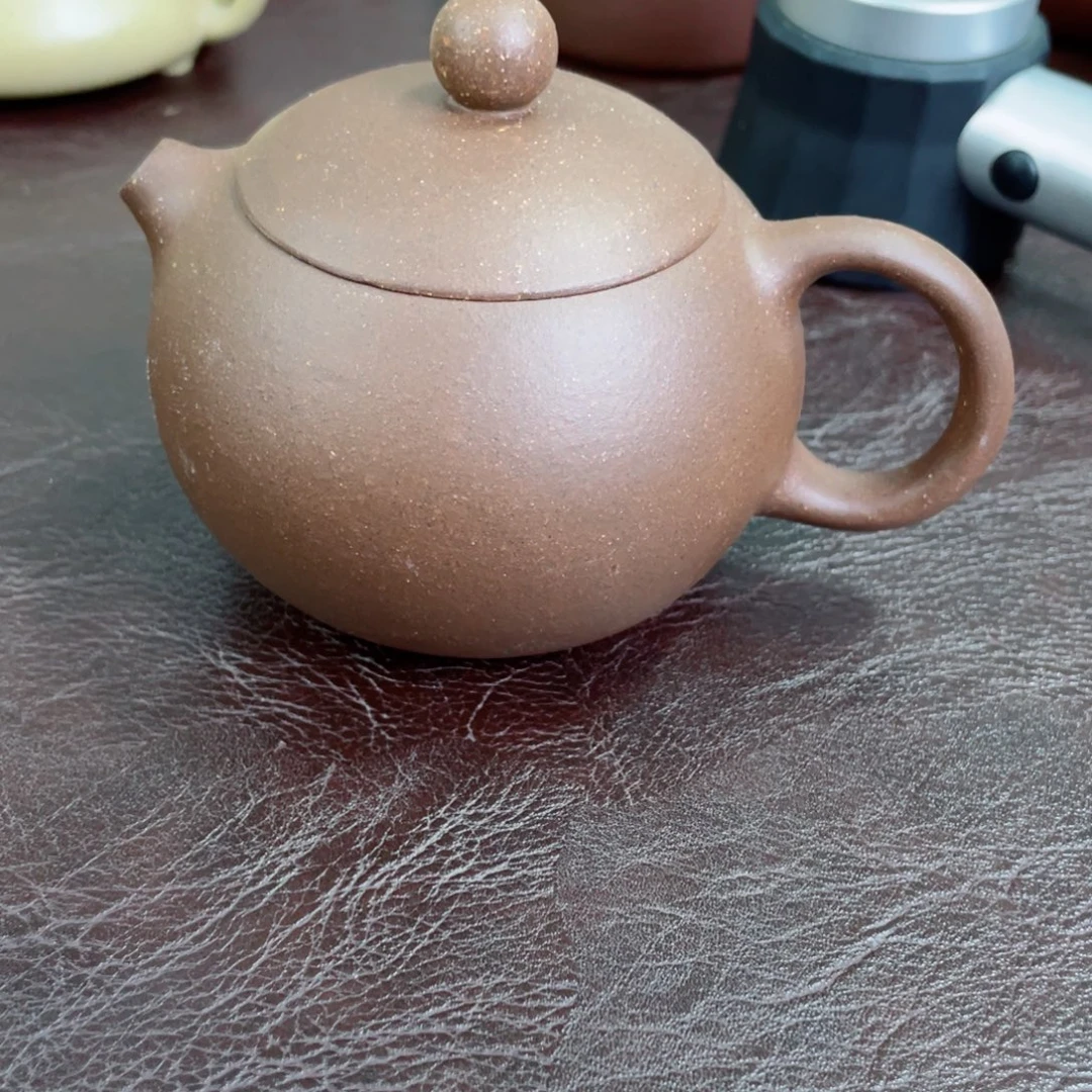 宁***远茶壶紫砂西施。