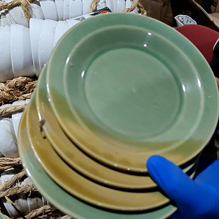 陶瓷盘子碗啥都有