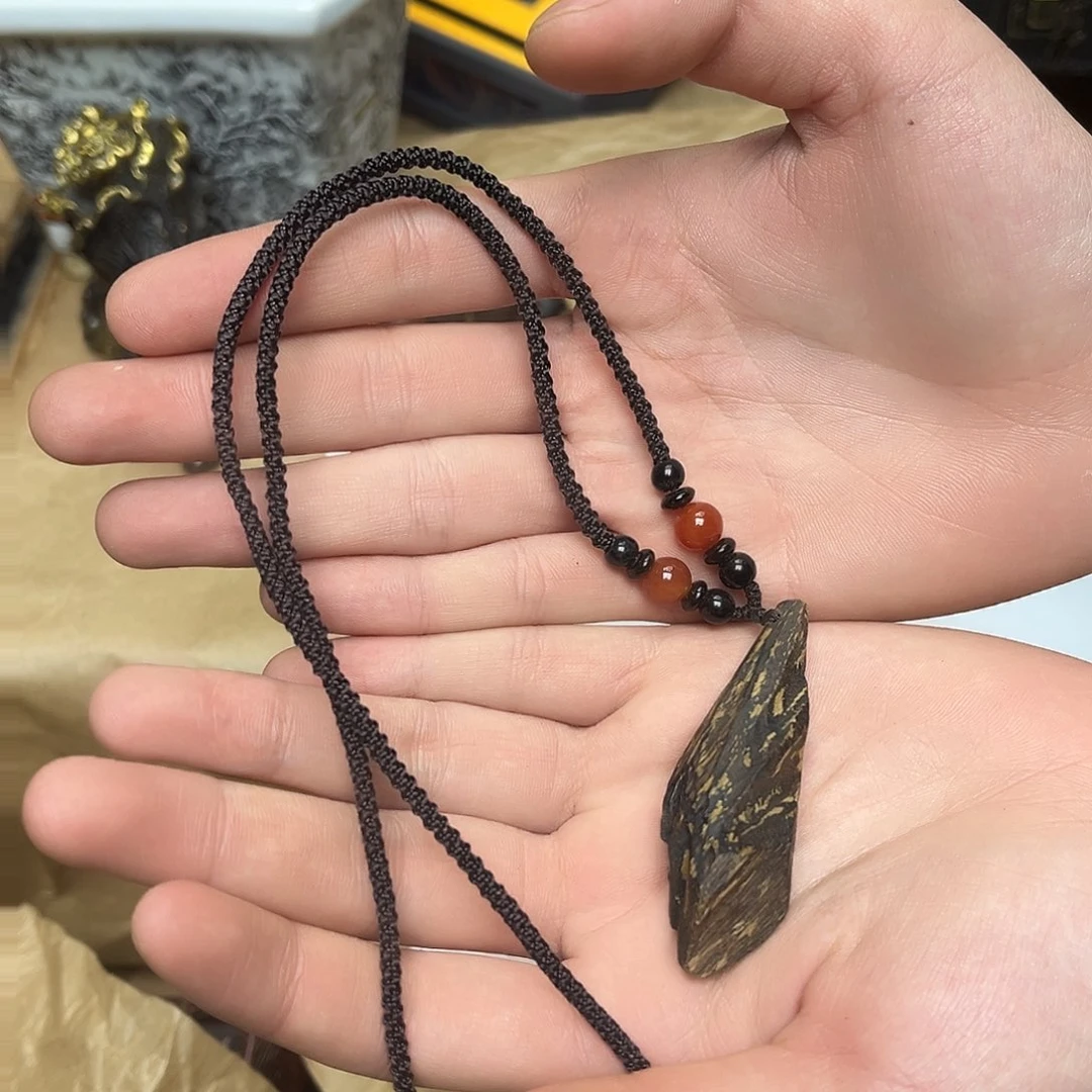 大叶紫檀（黑酸枝木类）