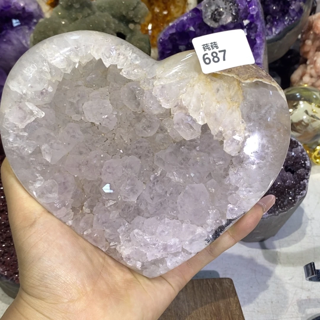 紫晶大型摆件（非配饰）未镶嵌大漏全抛白水爱心
