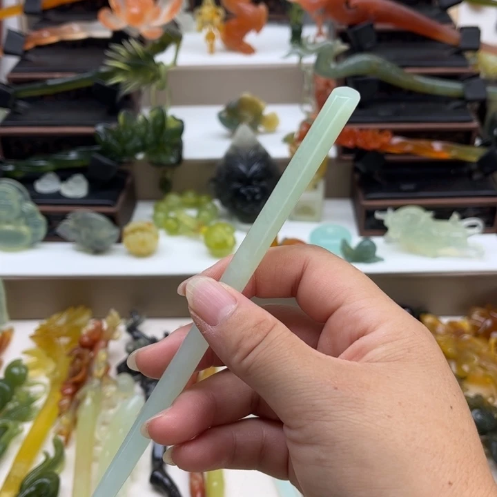 蛇纹石玉未镶嵌岫玉发簪