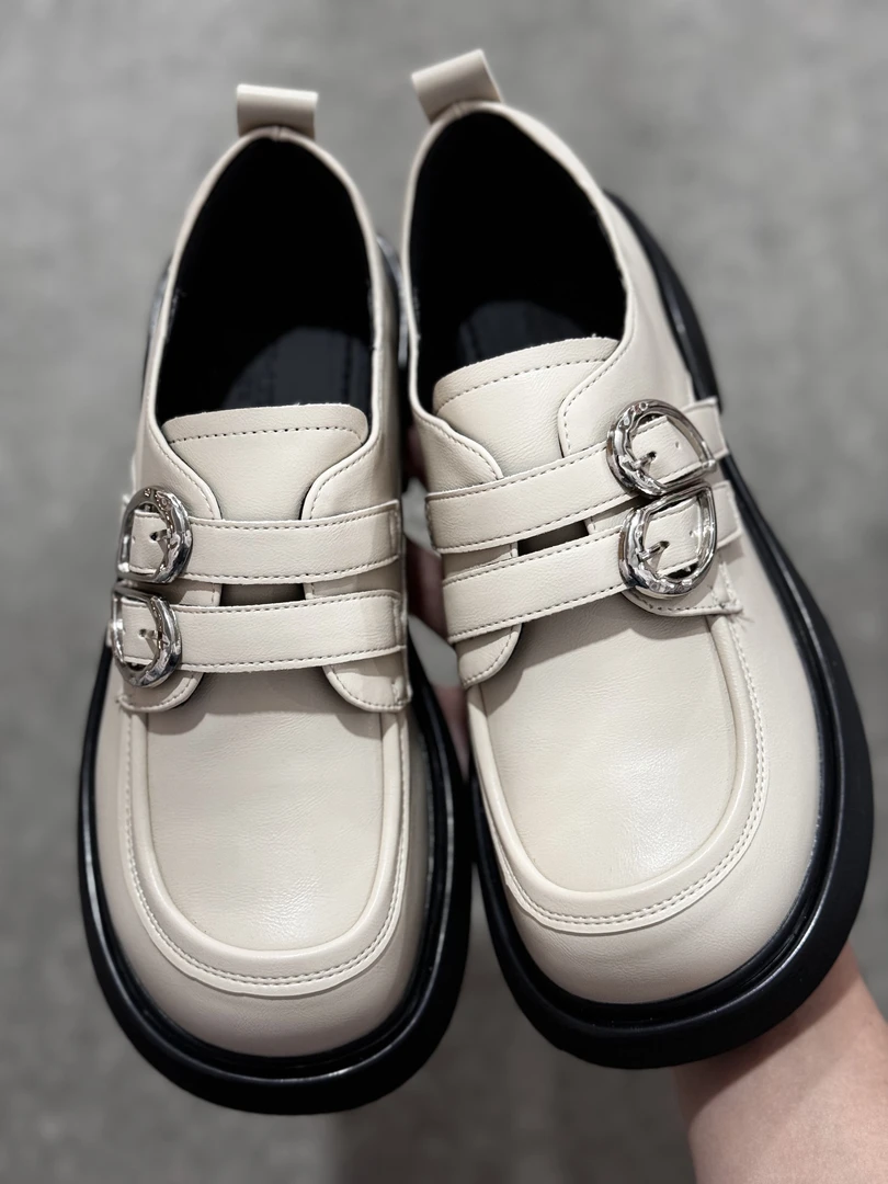 517（A区）高端时尚精品女式皮鞋