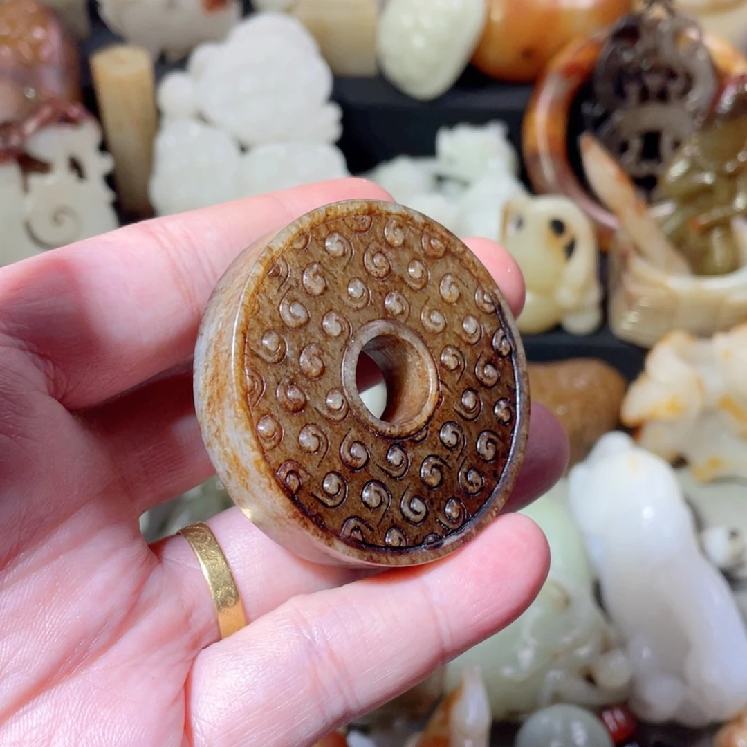 和田玉未镶嵌把件8