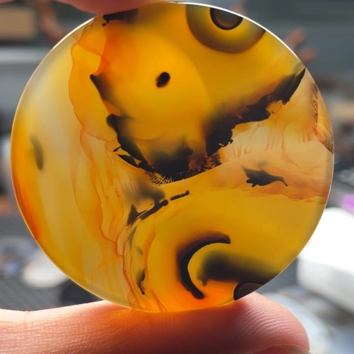 妖***玖玛瑙/玉髓颈饰未镶嵌