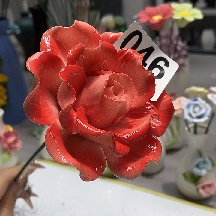 陶瓷纯手工捏花设计