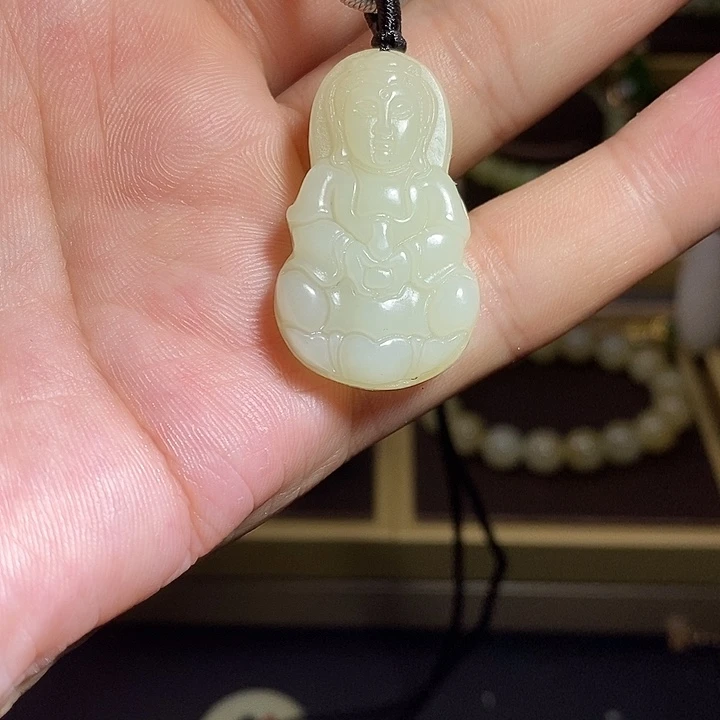 和田玉未镶嵌吊坠(不含链)