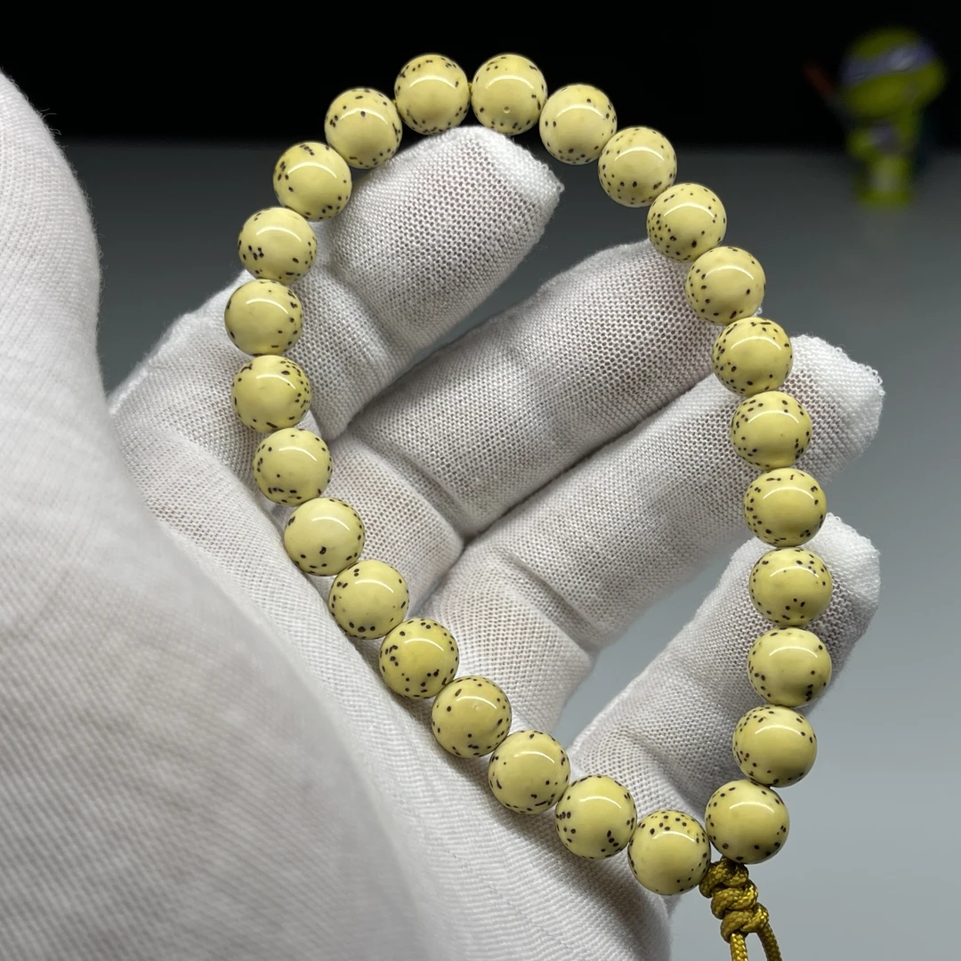 星月菩提圆珠 卡9 大留白手持 小细星点 同枝原脂白料 已打底26粒