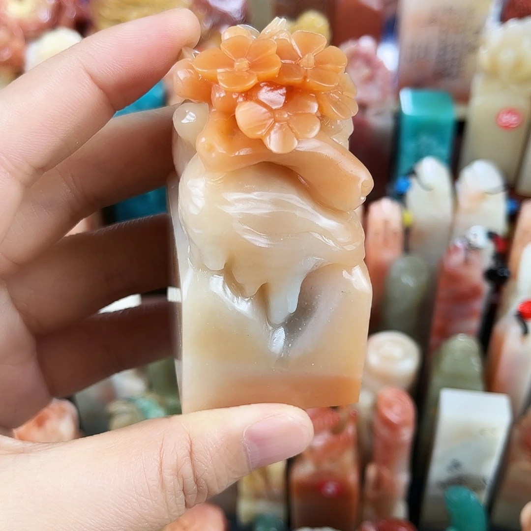 寿山石印石程*娘1。   0。  0。