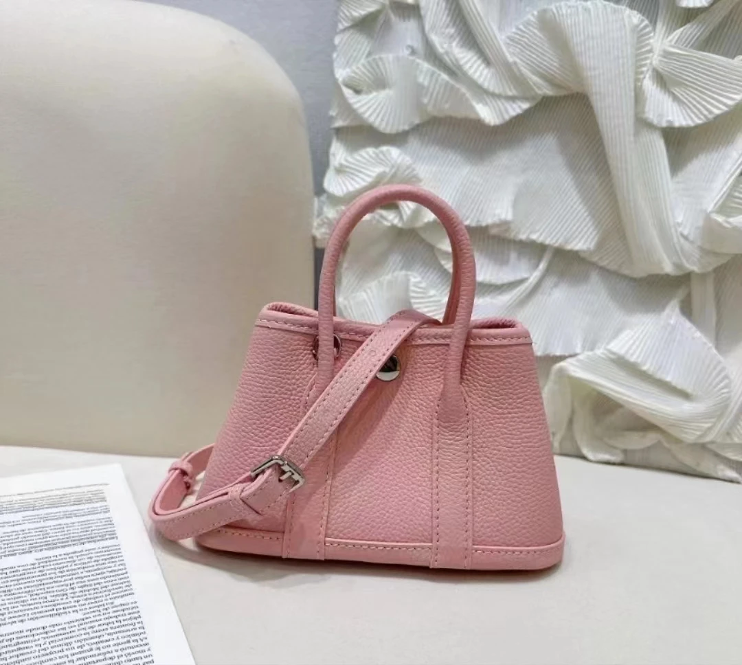 45轻奢时尚百搭女士小众单肩手拎包