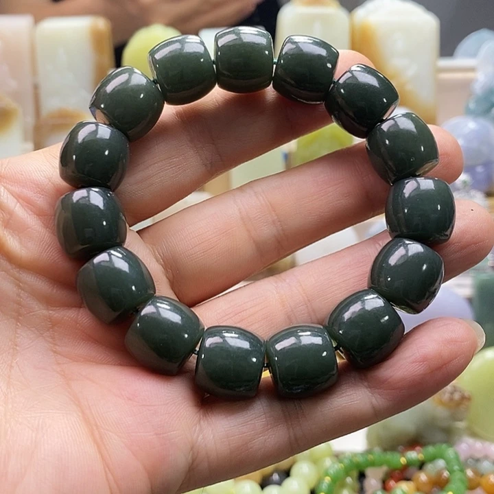 手链未镶嵌和田玉（碧玉）