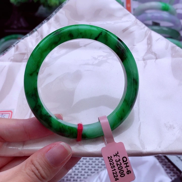翡翠未镶嵌手镯翡翠定金