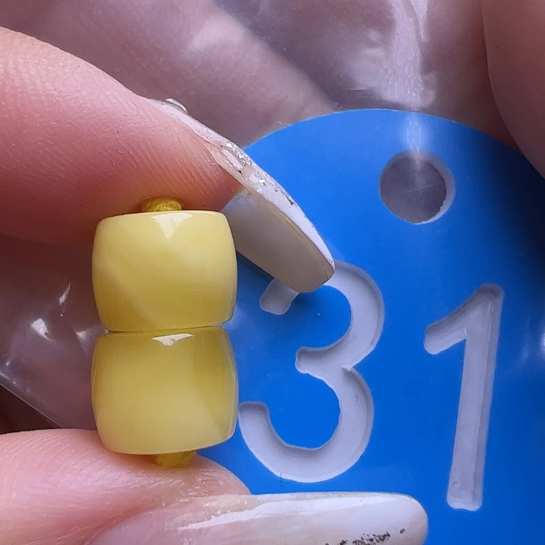 未镶嵌蜜蜡裸石9mm直切
