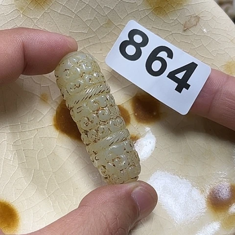 吾***我瓷片瓷器制作过程是根据不同种类及形状进行