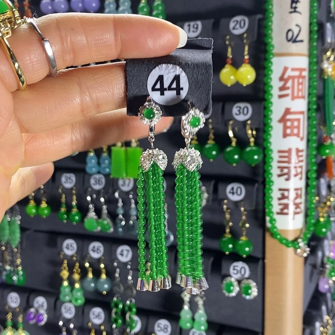 银S925镶嵌翡翠耳饰44