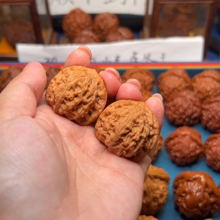 吊坠桃核@****…好好好好好好