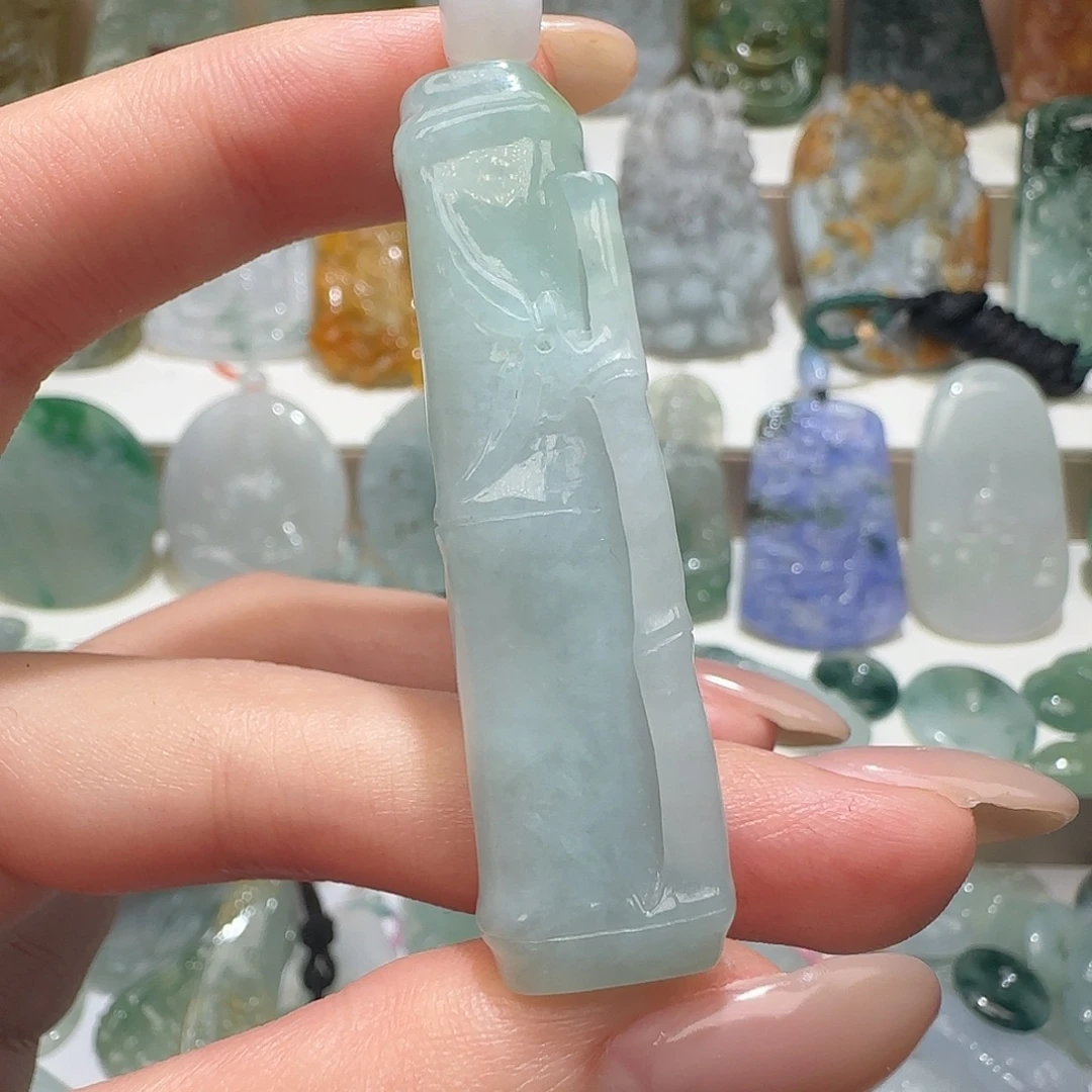 翡翠未镶嵌颈饰天然缅甸翡翠竹节