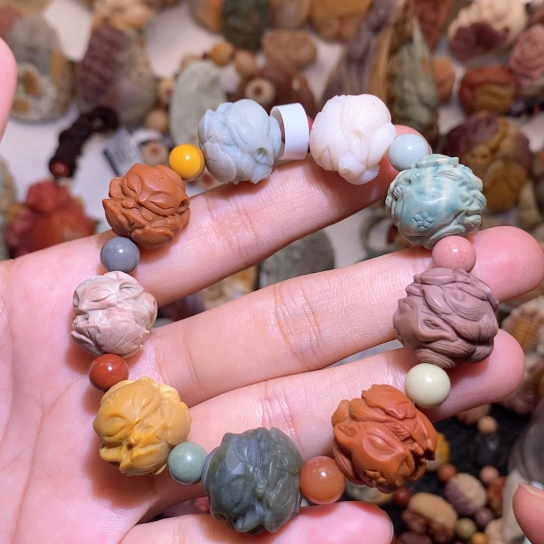 石英质玉（阿拉善玉）手串未镶嵌