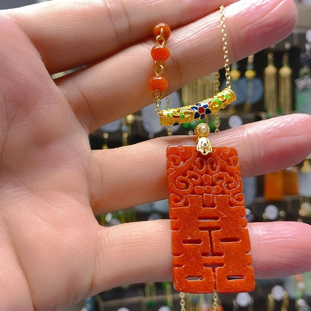 未镶嵌翡翠耳饰翡翠