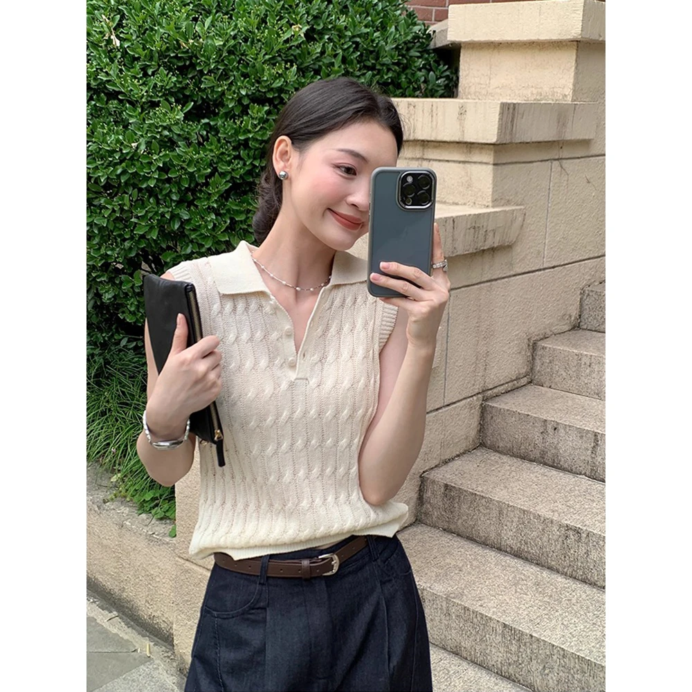 法式气质百搭无袖polo领针织衫女夏季绞花肌理感百搭背心薄款上衣