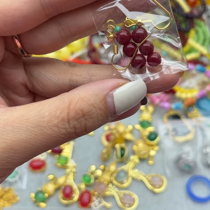 铁合金花岗石耳钩