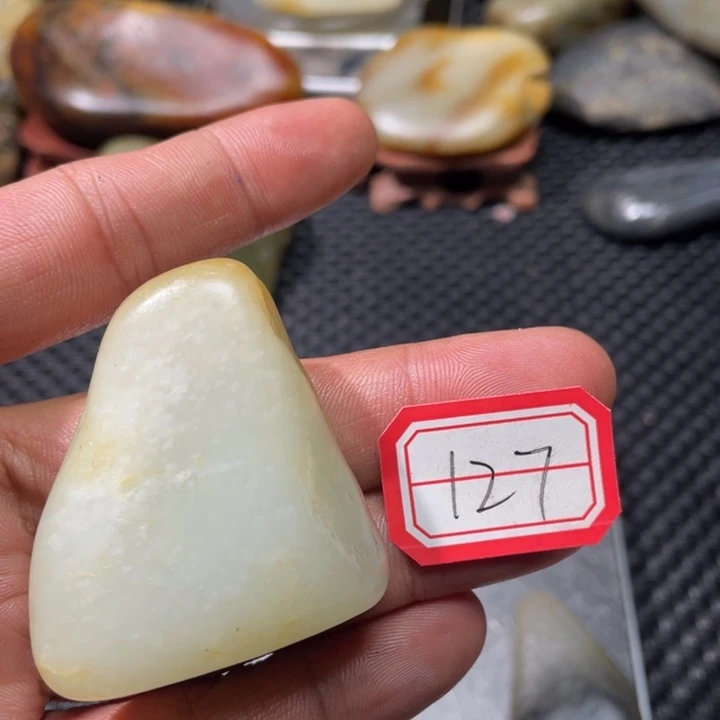 颈饰未镶嵌和田玉127
