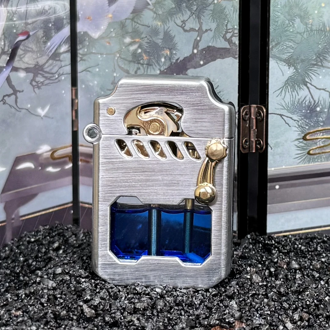 ZORRO机甲风半自动透明仓煤油打火机创意设计一键弹射防风礼品