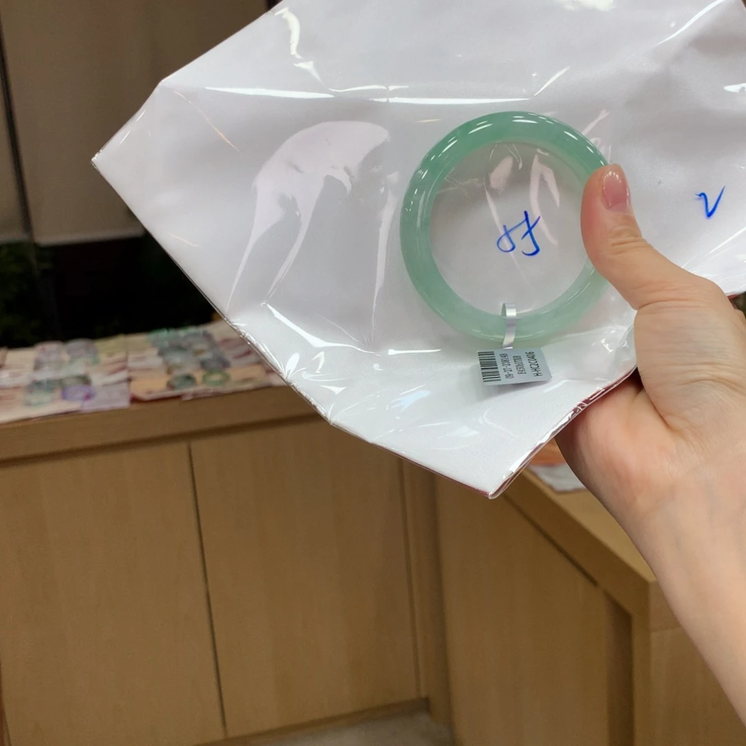 未镶嵌手镯翡翠不退不换
