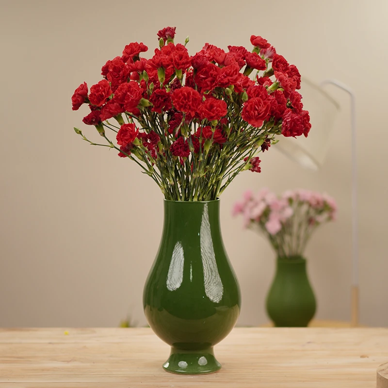 景德镇手工陶瓷花瓶高脚亮面绿酒杯样板间插花干花软装饰摆件花瓶