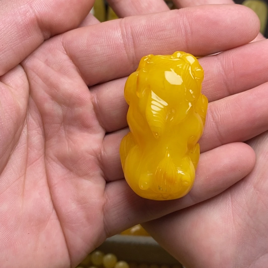 琥珀未镶嵌裸石蜜蜡