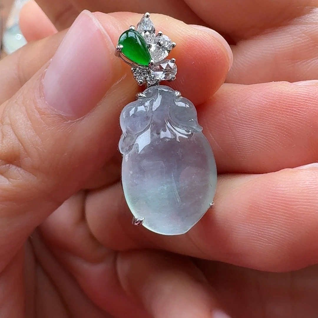 翡翠18K金镶嵌吊坠(赠链)高冰玻璃种福瓜