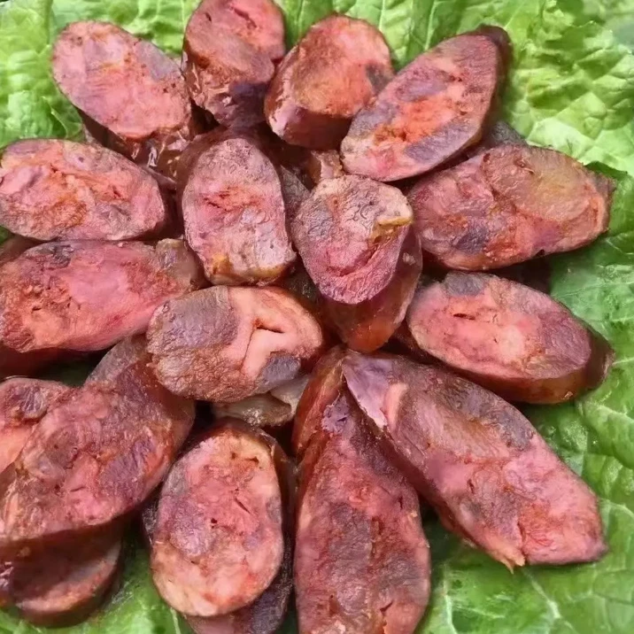 土猪肉做的香肠正宗柴火烟熏麻辣农家四川风干腊肠