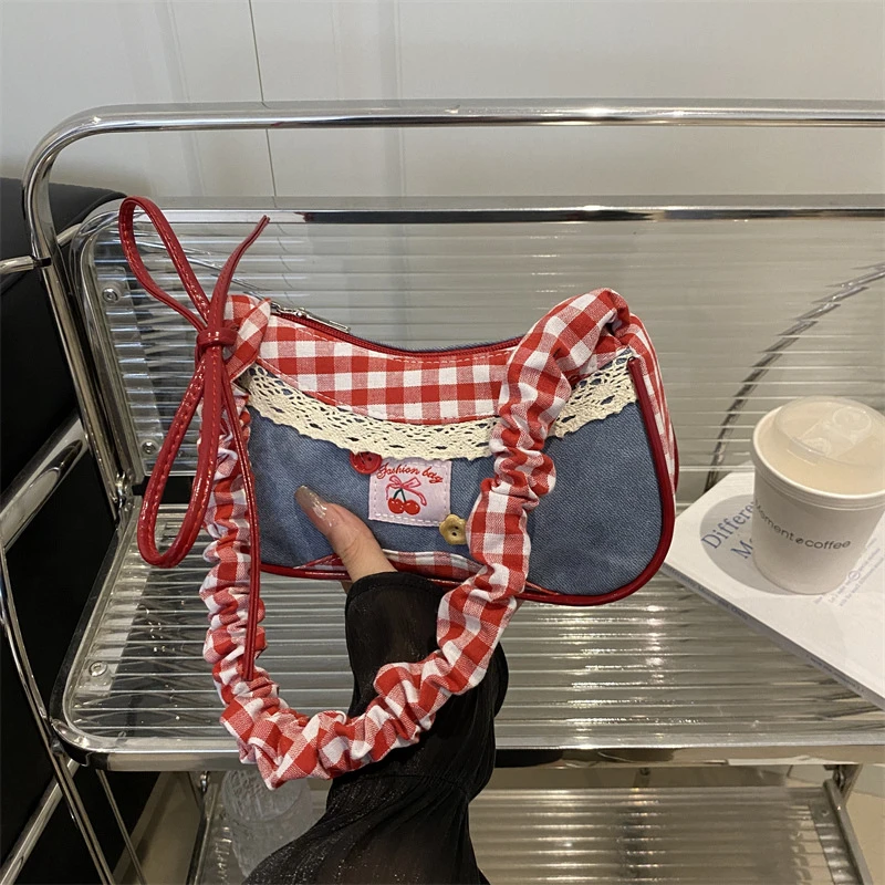 斜挎包包女式新款格子布包单肩包爆款通勤小方包黑粉色牛仔蓝