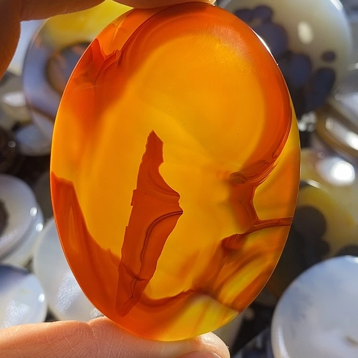 未镶嵌颈饰玛瑙/玉髓