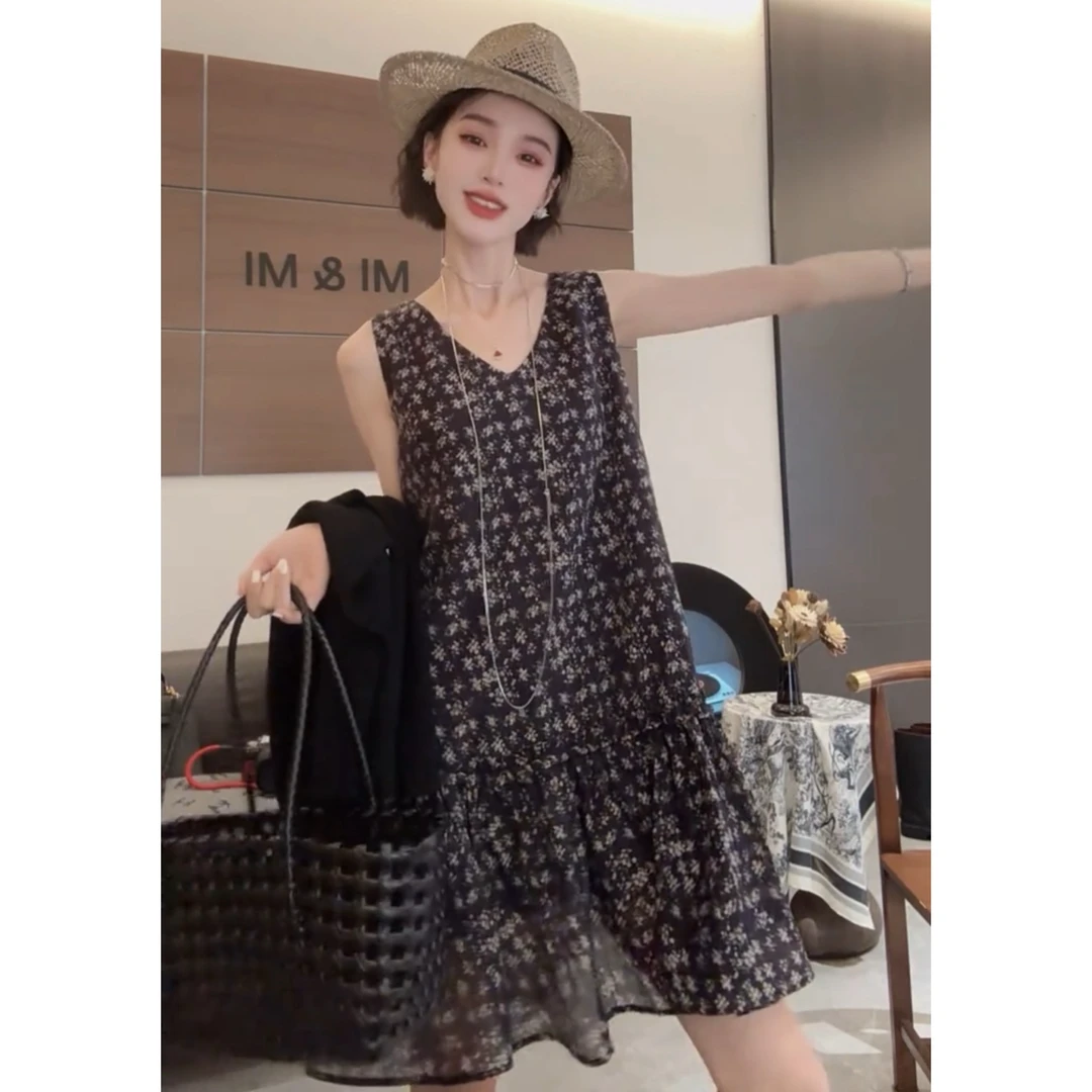2025夏款碎花百褶复古度假风连衣裙通勤百搭开衫两件套