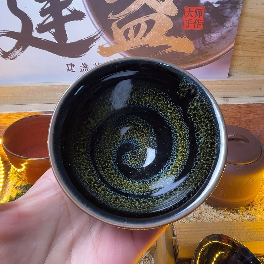 茶盏在你面前都没办法好好珍惜
