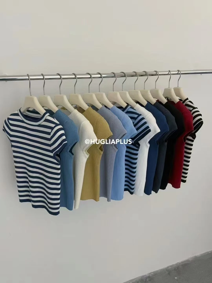 高弹力针织小衫 面料弹力大很密实66015