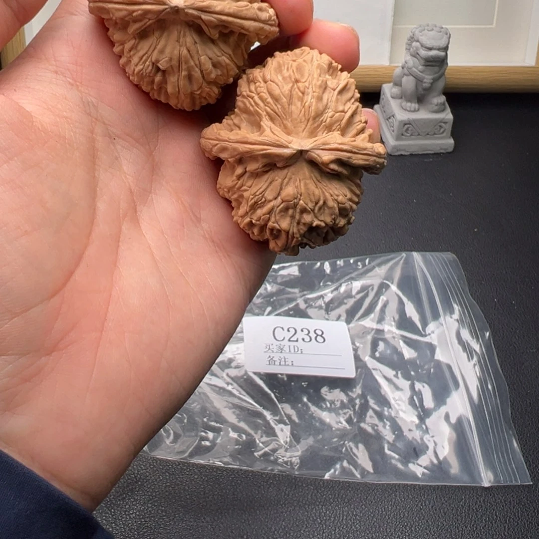 44尺球白狮子板正对微微瑕疵C238