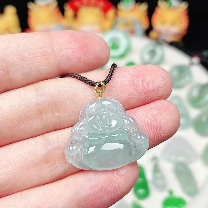 翡翠18K金镶嵌颈饰缅甸天然A货翡翠