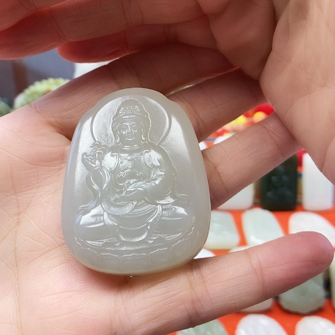 灵***感和田玉未镶嵌颈饰