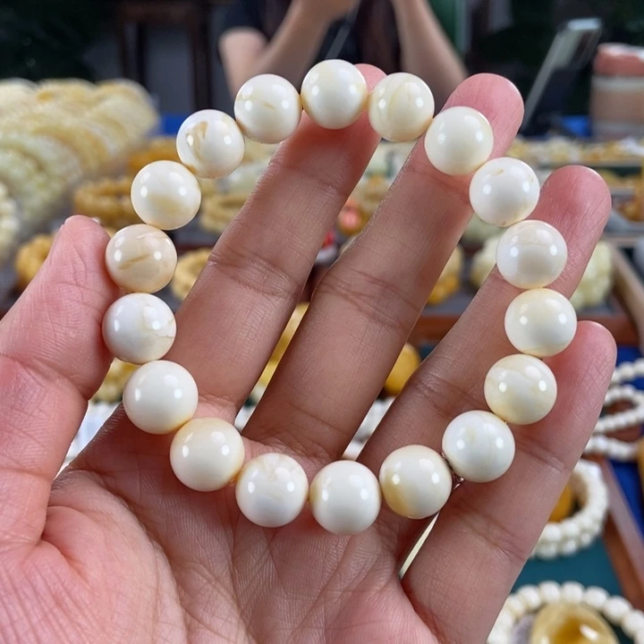 琥珀未镶嵌珠宝奇石11瓷白蜡圆珠15.5