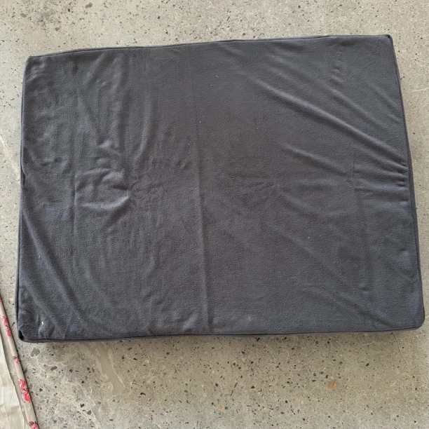 《小华外贸》7017L深灰毛绒户外防水多功能坐垫靠垫（约90*68*7）