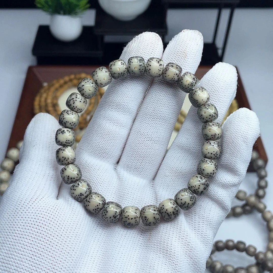 星月菩提手串9×8灰冰大眼睛B06