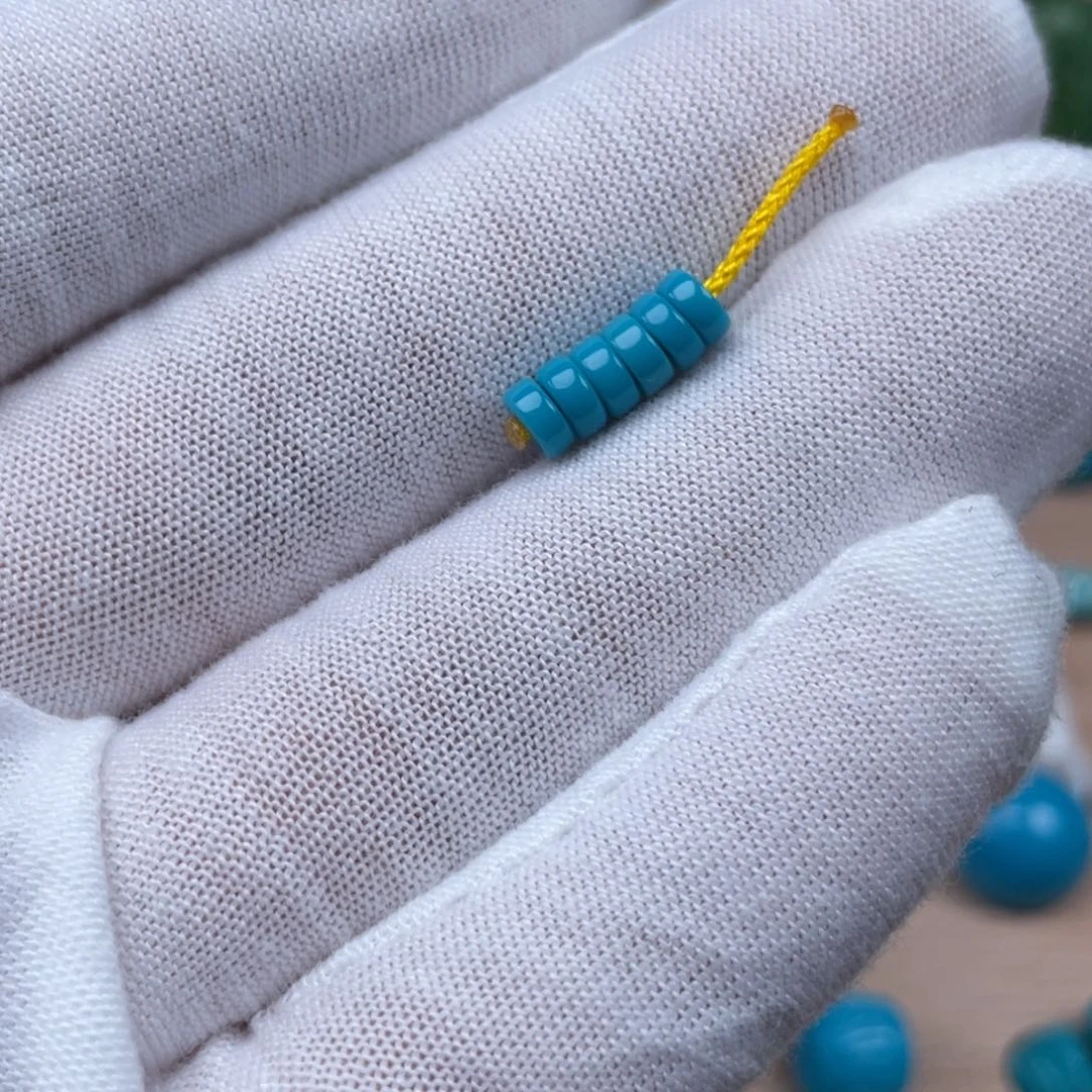 绿松石未镶嵌颈饰5*2.1mm