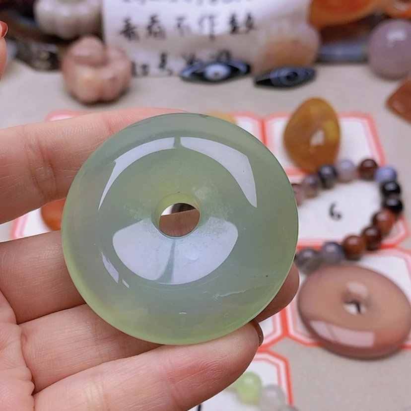 【闪购商品】未镶嵌玛瑙/玉髓珠宝半成品碧**?